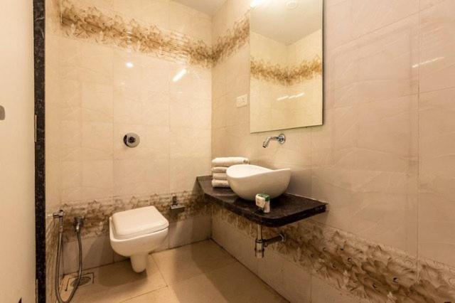 Sunshine Resort Лонавала Экстерьер фото